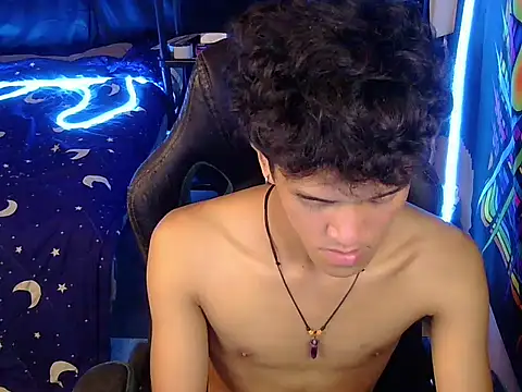 hugekenbigcock Pertunjukan Webcam