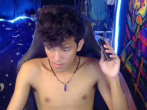 hugekenbigcock Webcam-Show