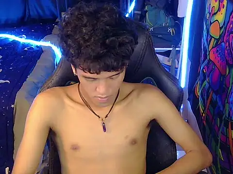 hugekenbigcock Pertunjukan Webcam