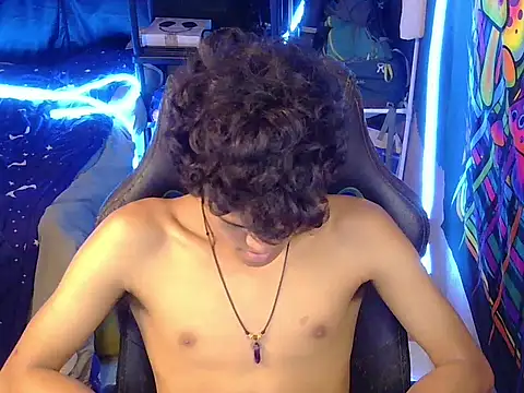 hugekenbigcock's Webcam Show