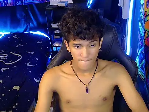 hugekenbigcock Pertunjukan Webcam