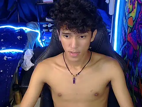 Show webcam de hugekenbigcock