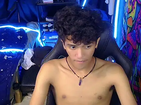 hugekenbigcock Webcamshow