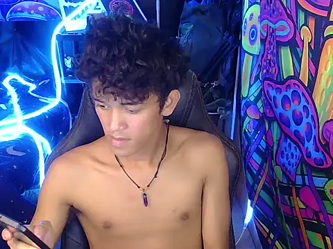 hugekenbigcock Pertunjukan Webcam