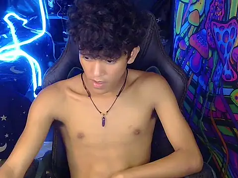 hugekenbigcock Pertunjukan Webcam