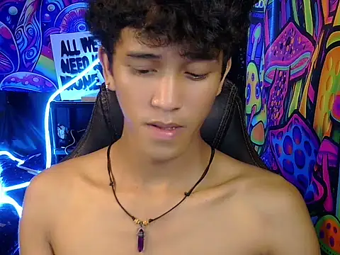 hugekenbigcock's Webcam Show