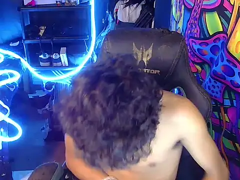 hugekenbigcock Pertunjukan Webcam