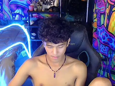 hugekenbigcock Pertunjukan Webcam