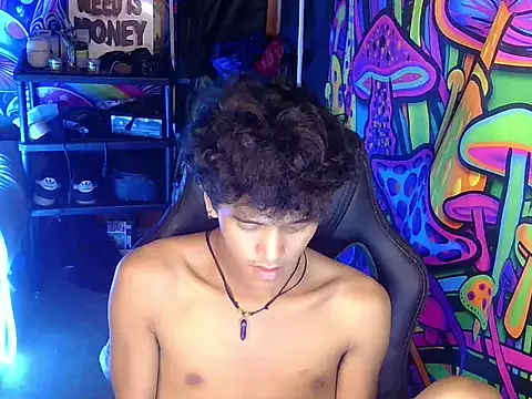 hugekenbigcock Pertunjukan Webcam