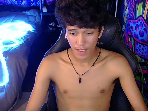 XXX chat uživo modela hugekenbigcock