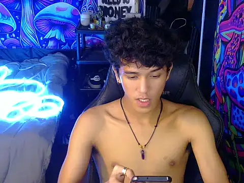 hugekenbigcock Pertunjukan Webcam