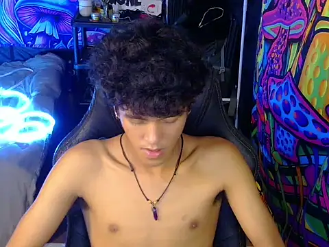 hugekenbigcock Pertunjukan Webcam