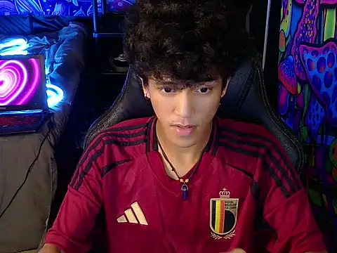 hugekenbigcock webcam show