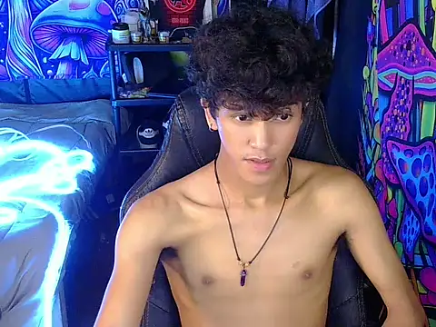 hugekenbigcock's Webcam Show