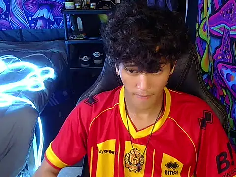 hugekenbigcock Pertunjukan Webcam