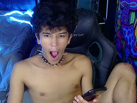 hugekenbigcock Pertunjukan Webcam