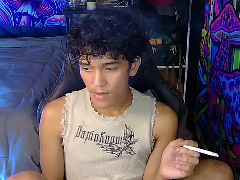 hugekenbigcock – webcam-show