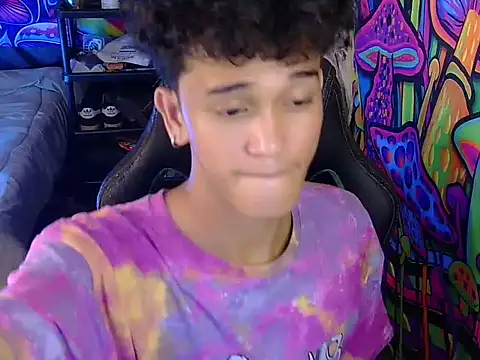 hugekenbigcock Pertunjukan Webcam