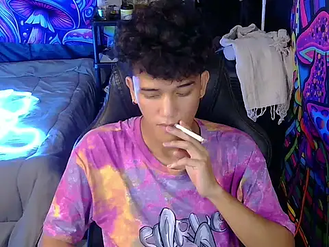 hugekenbigcock Pertunjukan Webcam