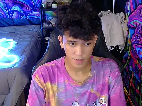 hugekenbigcock Pertunjukan Webcam