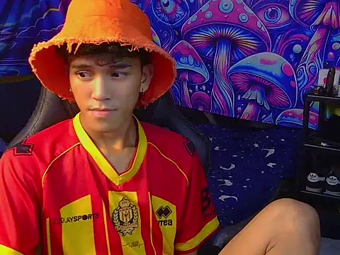 hugekenbigcock Pertunjukan Webcam
