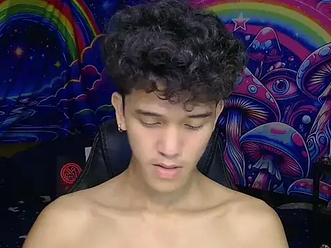 hugekenbigcock webcam show