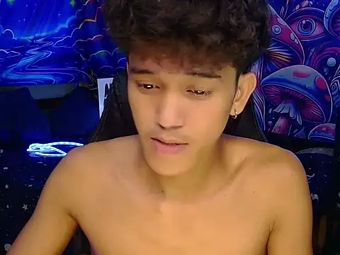 hugekenbigcock 웹캠 쇼