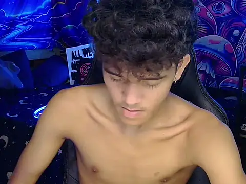 عرض كام hugekenbigcock
