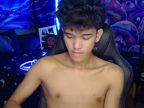 hugekenbigcock Show Webcam