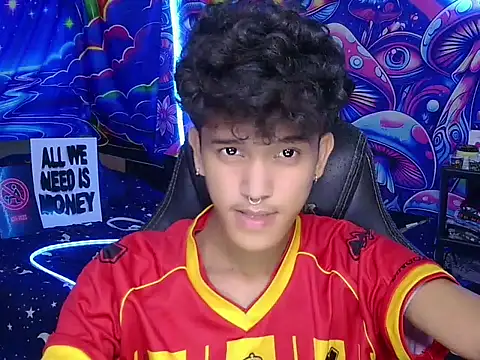 hugekenbigcock Pertunjukan Webcam