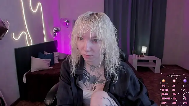 tattoo_art_baby's Live XXX Chat