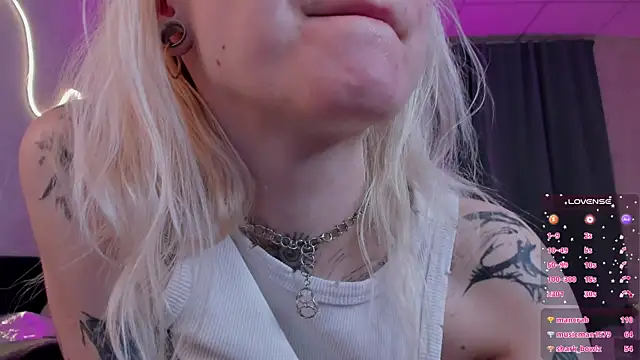 دردشة tattoo_art_baby الجنسية المباشرة