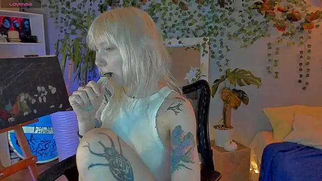 tattoo_art_baby Chat XXX in diretta