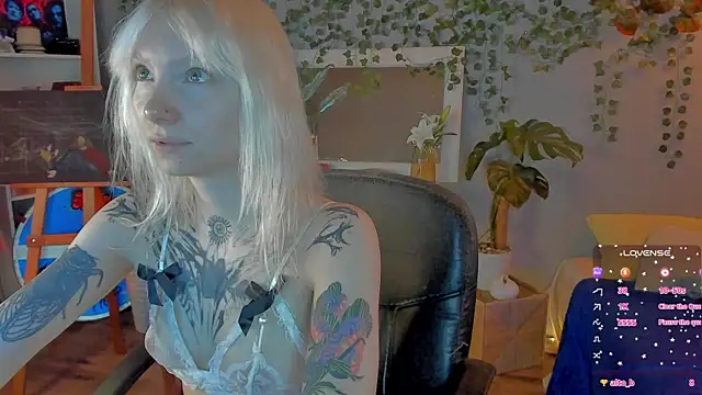 tattoo_art_baby – Live XXX-chat