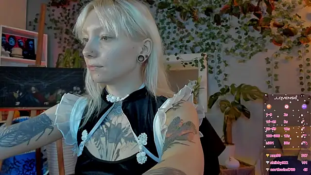 Czat XXX na żywo – tattoo_art_baby