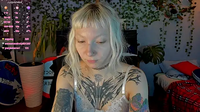 tattoo_art_baby XXX чат на живо