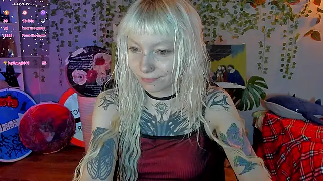 แชท XXX สดของ tattoo_art_baby