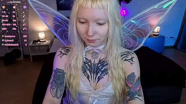 แชท XXX สดของ tattoo_art_baby