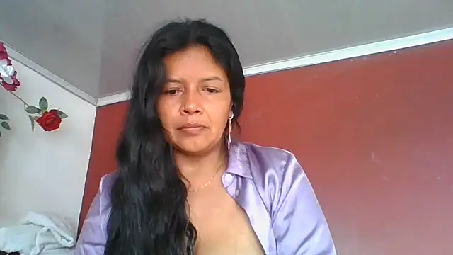 Онлайн чат XXX DianaOchoa_