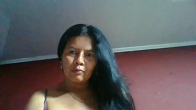 Chatroom XXX en direct de DianaOchoa_