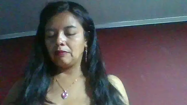 DianaOchoa_ élő XXX-chatje