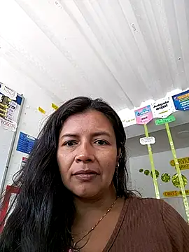 DianaOchoa_'s Live XXX Chat