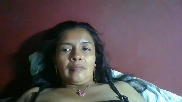 แชท XXX สดของ DianaOchoa_