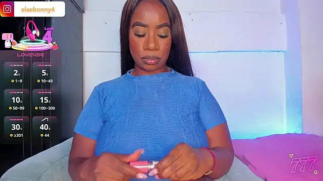 Chatroom XXX en direct de Keily-w