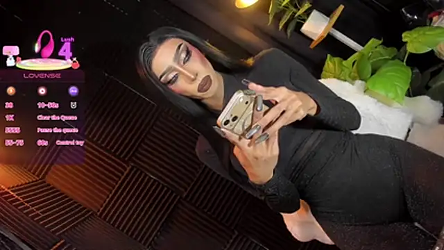 limitlessgoddes_mistress Show Webcam