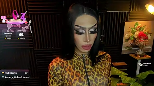 Вебкам-шоу limitlessgoddes_mistress