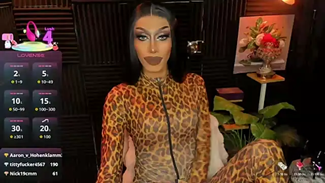 Show de limitlessgoddes_mistress na webcam