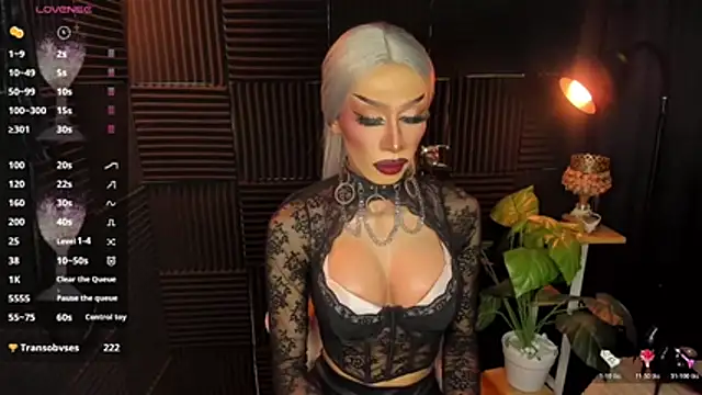 Вебкам-шоу limitlessgoddes_mistress