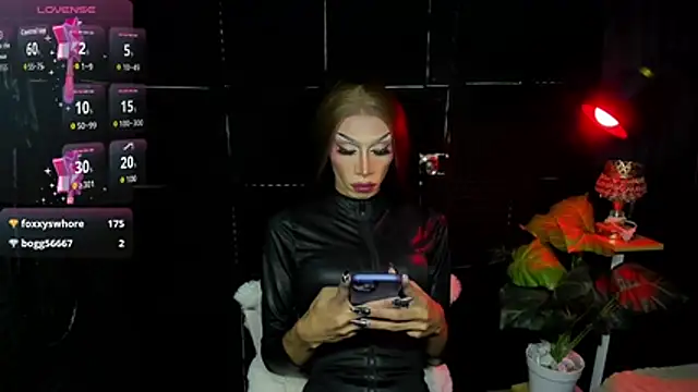 Show modela limitlessgoddes_mistress na web-kameri