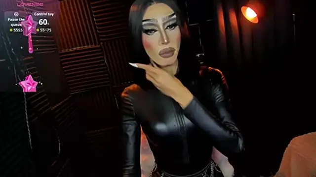 limitlessgoddes_mistress Show in webcam